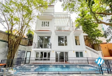 Gorgeous house with large green garden  for rent in Tay Ho, Hanoi